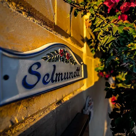 Homestay Selmunett Naxxar