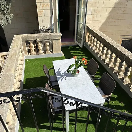 ホームステイ セルムネット マルタ ナッシャー